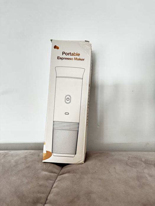 Aparat de espresso portabil nefolosit