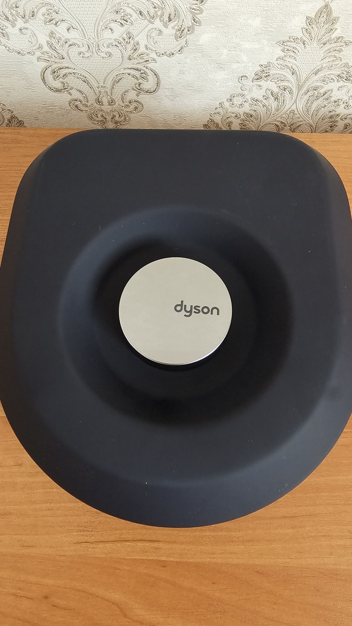 Наушники Dyson zone!