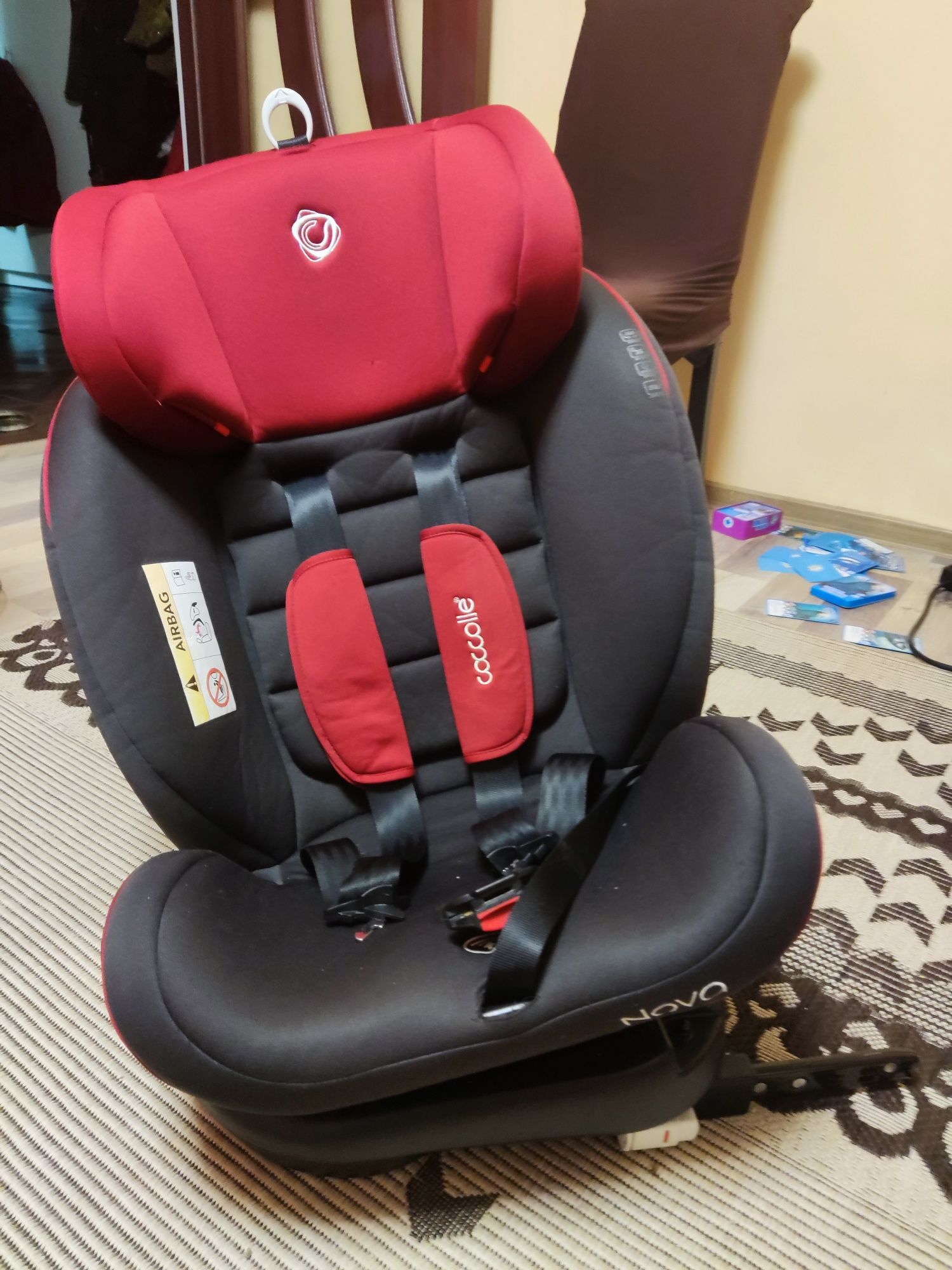 Scaun auto rotativ cu isofix grupa 0-36 kg Nova Rosu