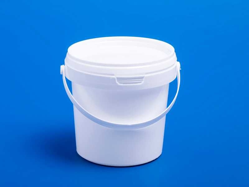 Пластмасови кутии и кофи за храна