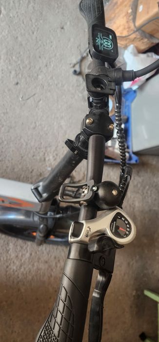 Bicicletă electrică
