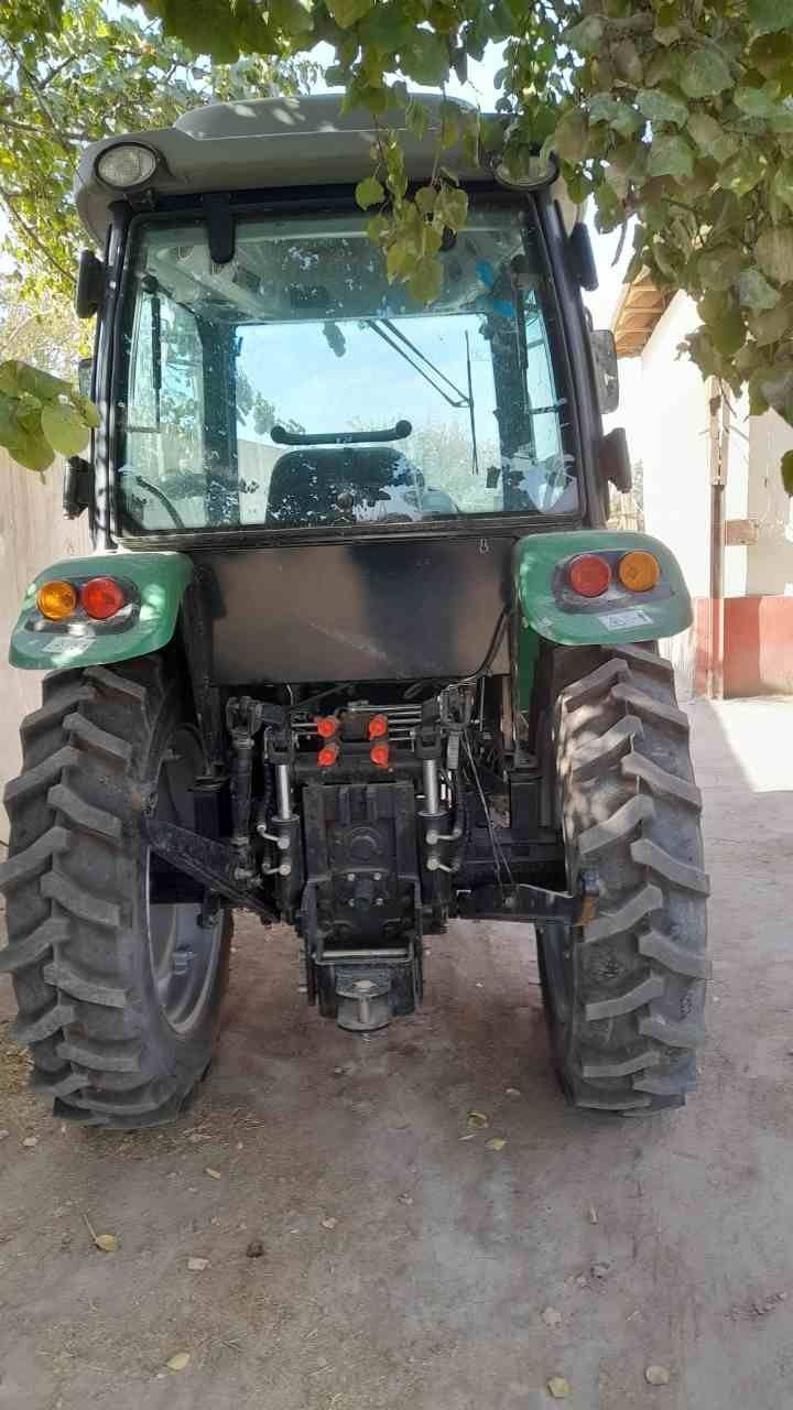 Kafolat yöq yangi traktor