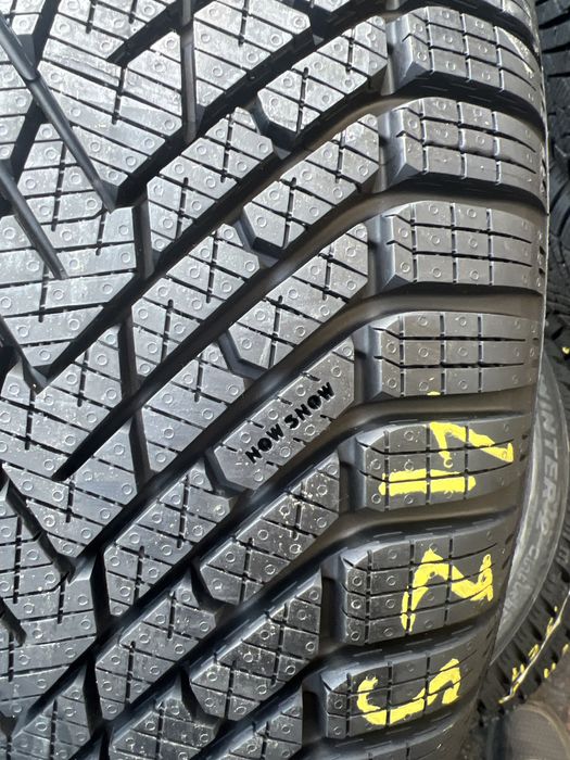 225 40 18 Pirelli Cinturato Winter WTC2 / Vulcanizare Non Stop