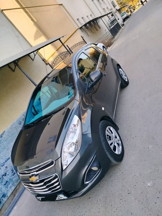 Срочно сотилади 2017