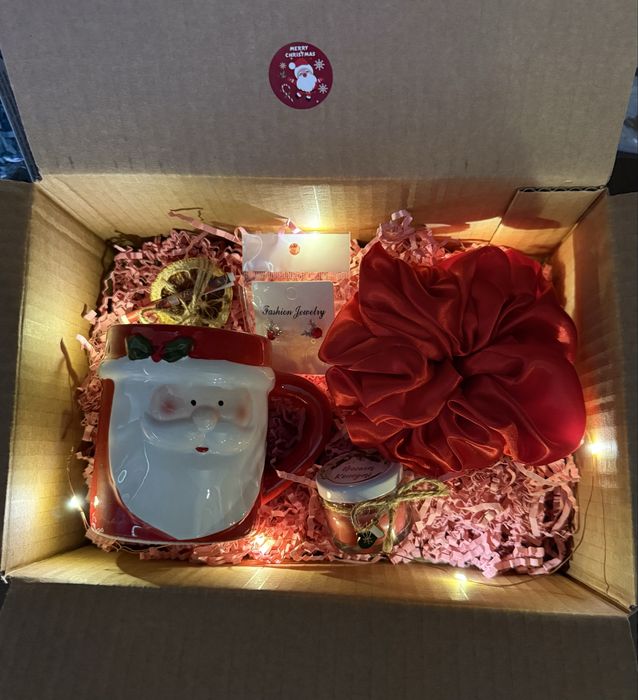 Бпджетни Коледни кутии