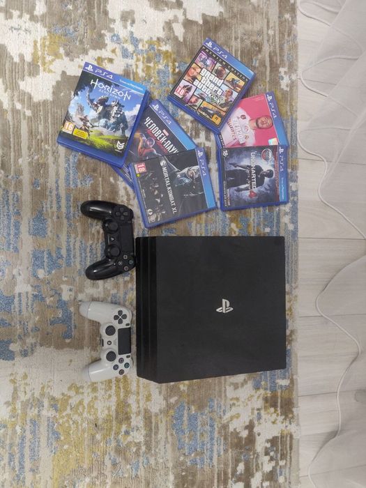 Playstation 4pro + 6 игр