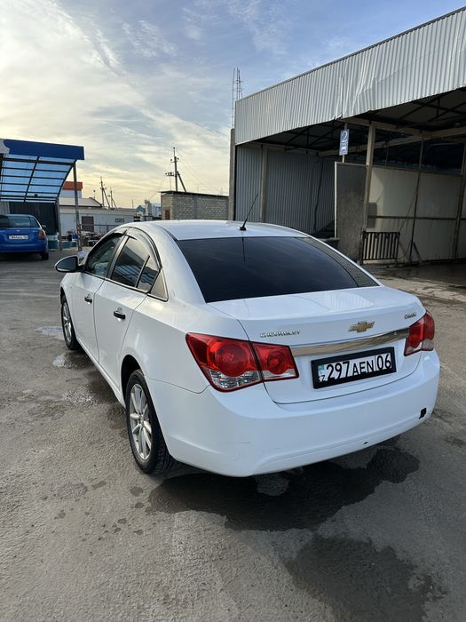 Шеврале Круз 2011