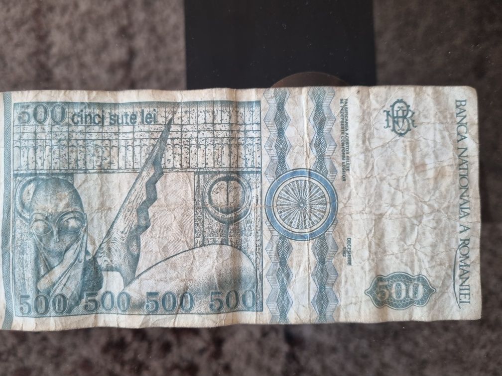 Bancnote de 5000 și 500 lei