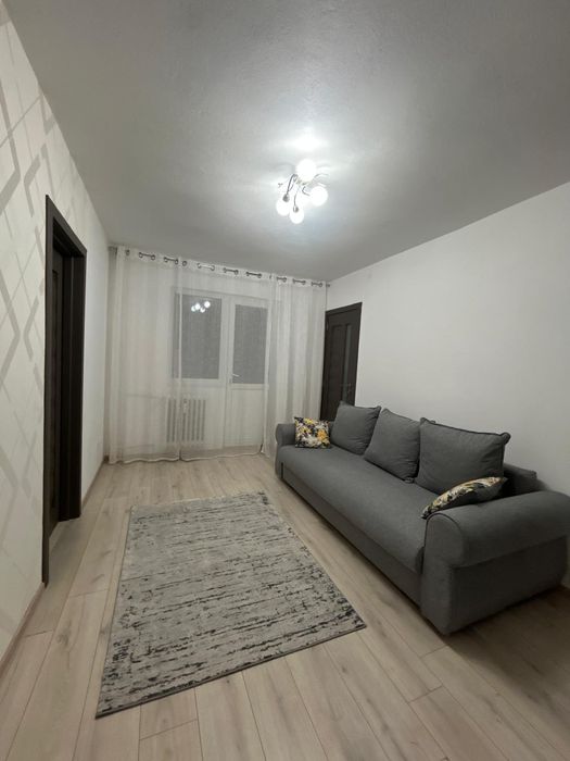 Vand apartament 2 camere