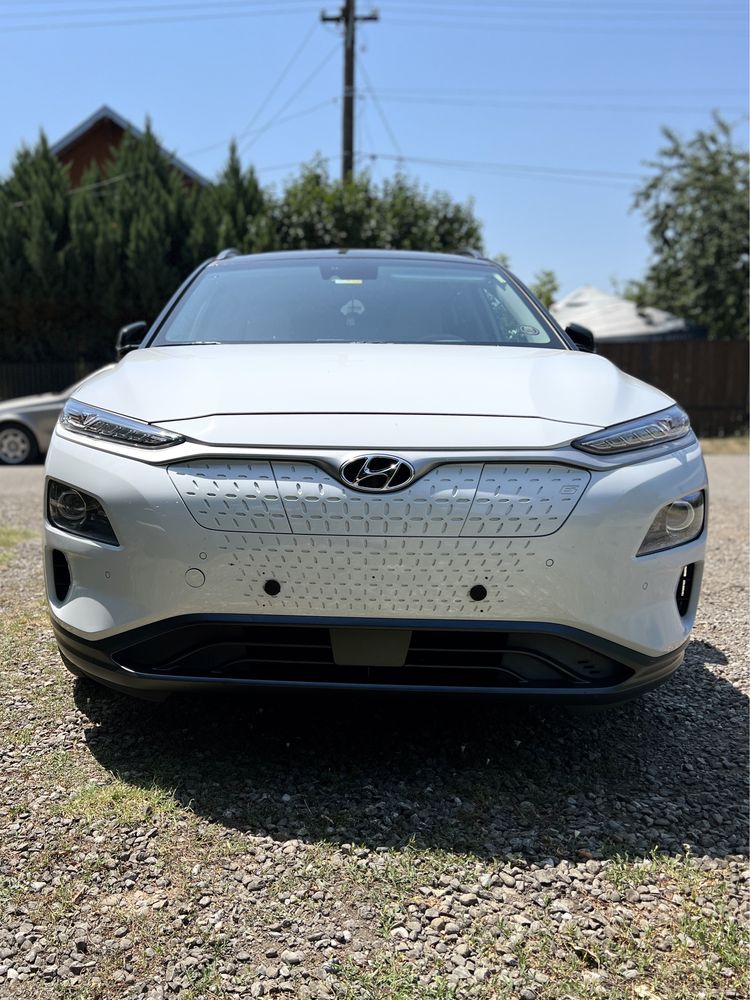 Hyundai Kona Electric LUXURY 64kwh