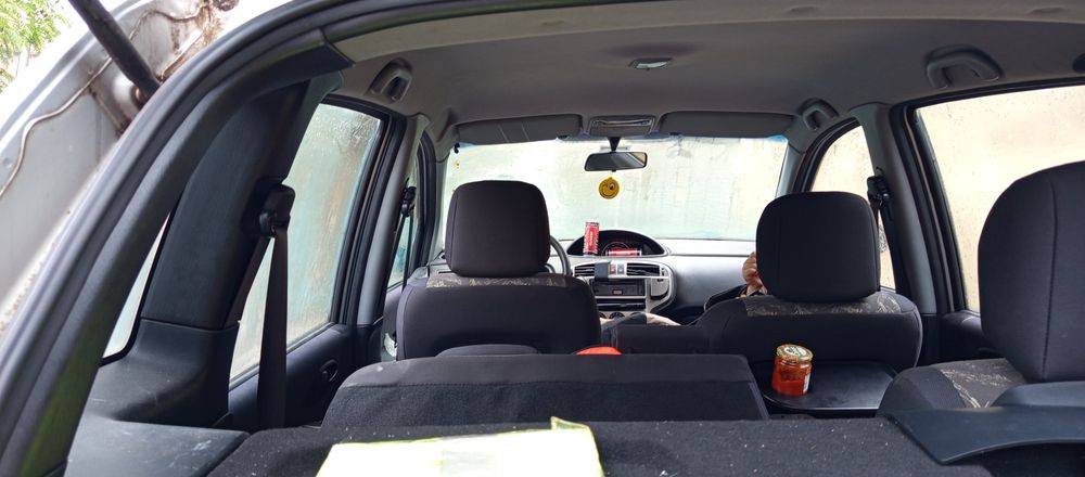 Hyundai matrix 1.6