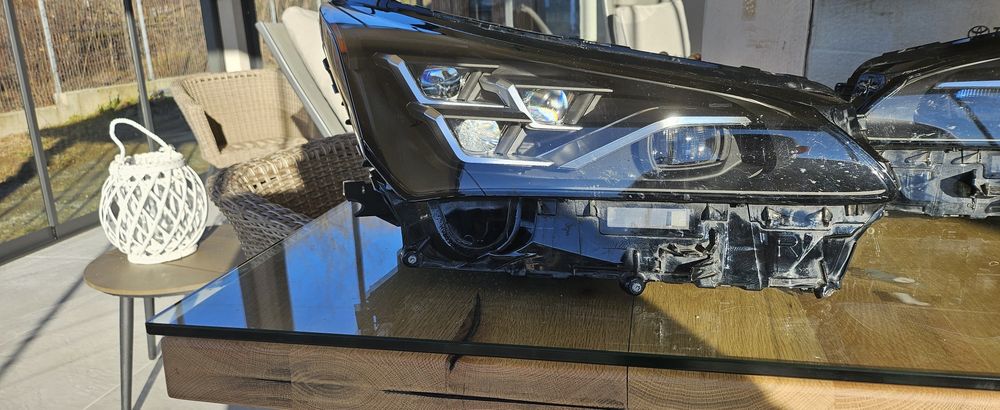 Vand far si semnalizare led Lexus Nx300 NX300h