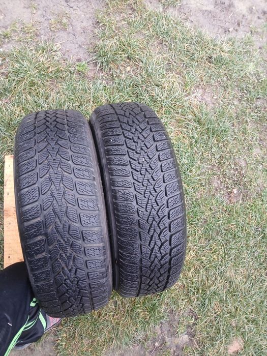 Vând 2 anvelope M+S 195/65/R15 91T