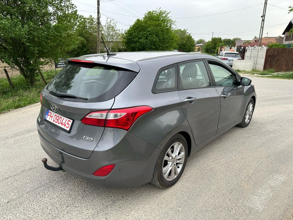 Hyundai i30 2014