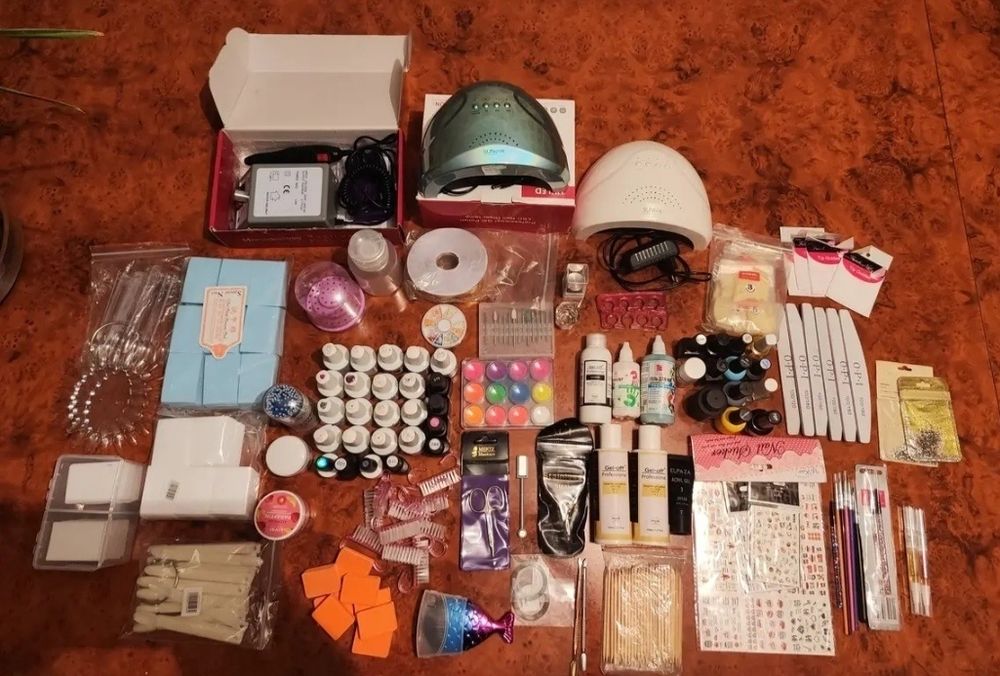 Продам набор маникюра