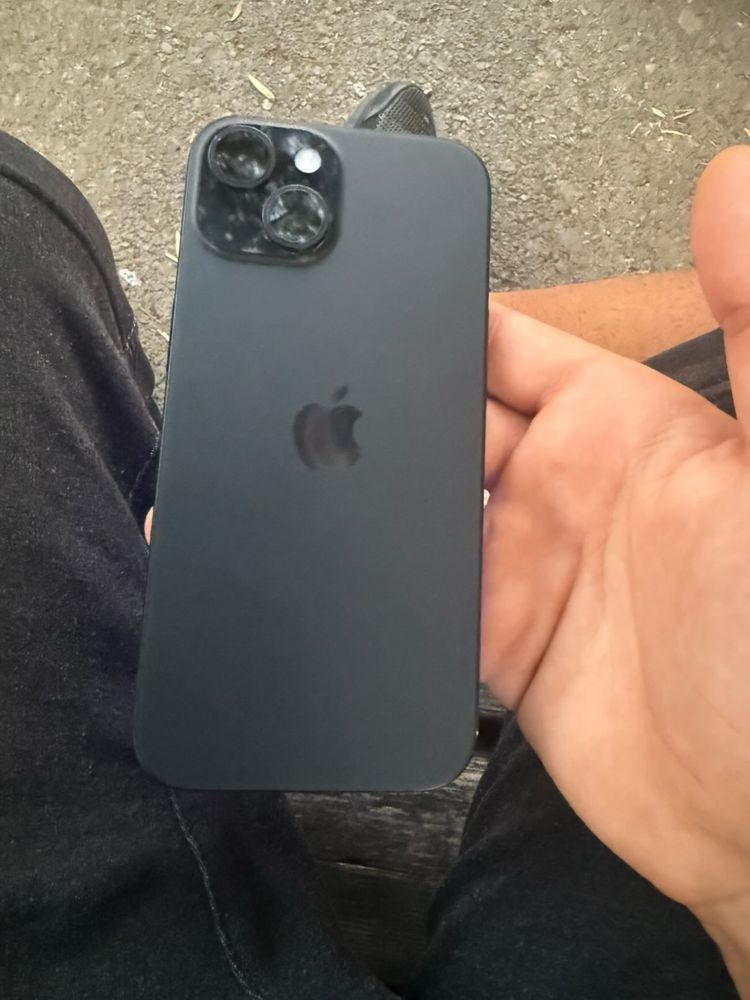 Iphone 15 чисто нов