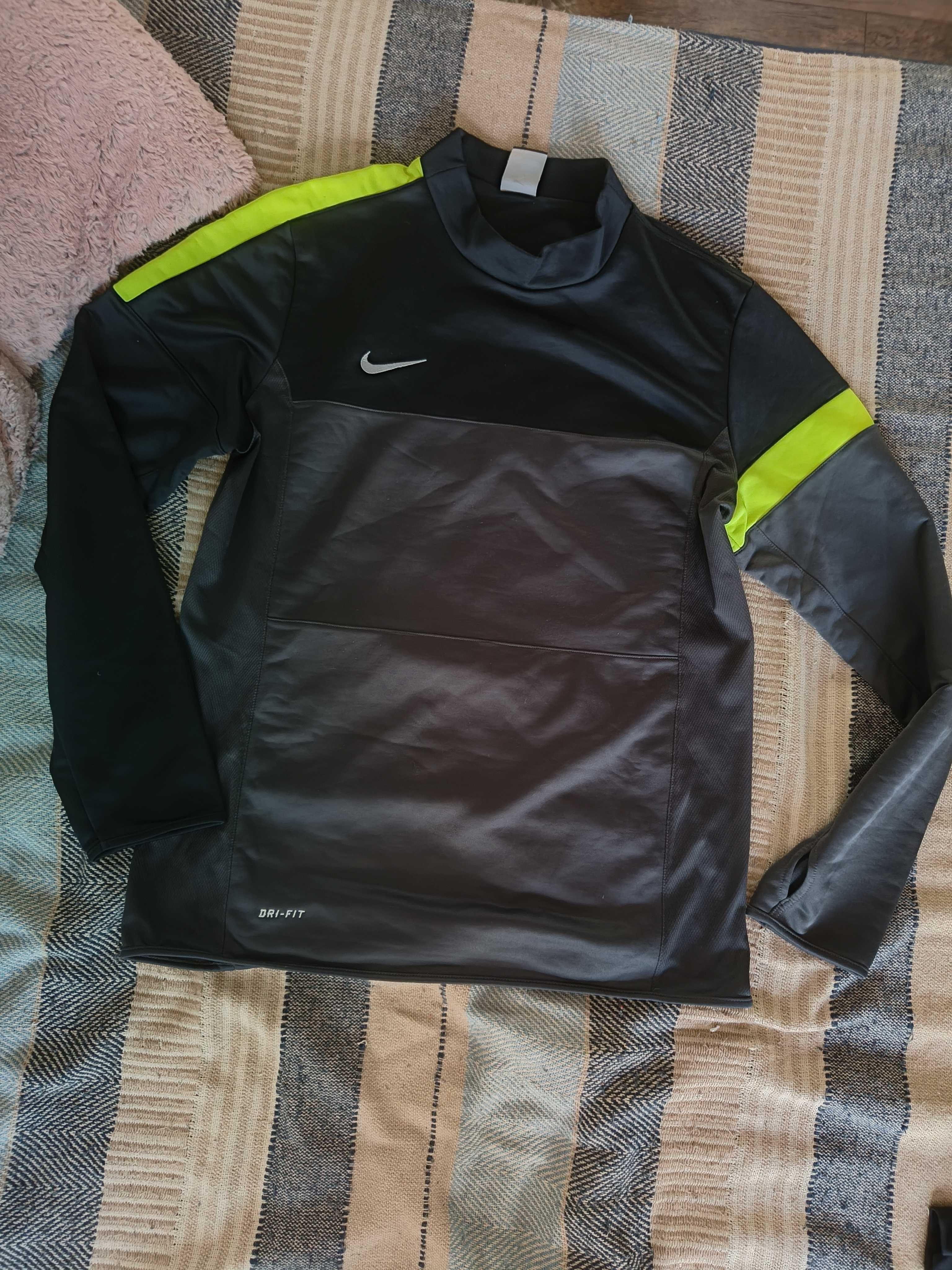 Горници Nike - 2 бр.