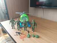 Set de joaca cu soldati si elicopter