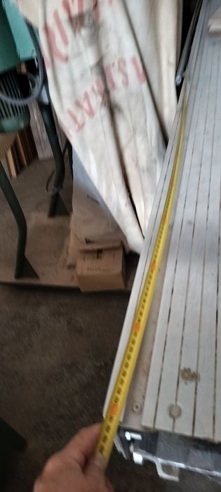 Circular cu masă mobila