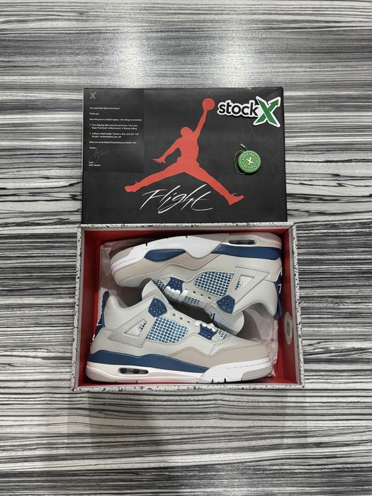 Jordan 4 Military Blue