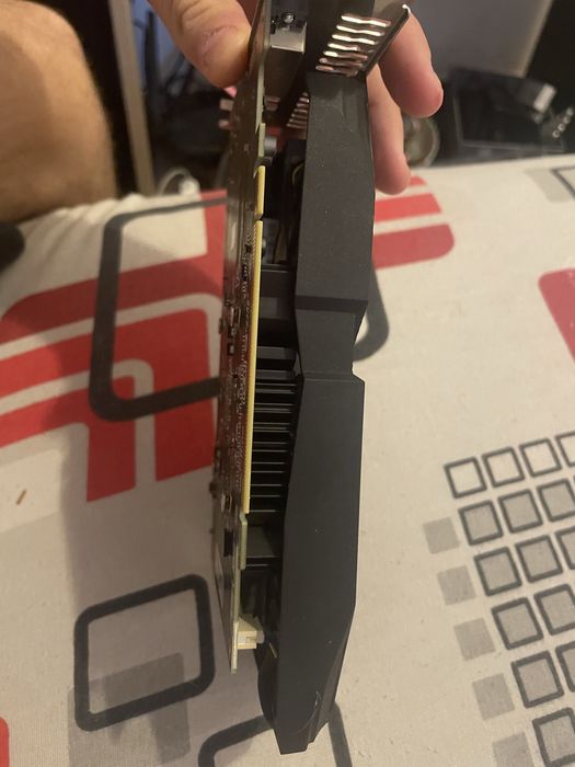 Gtx 1650 asus OC edition 4gb curata fara praf,functionare perfecta