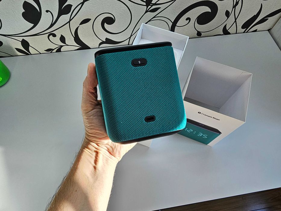 ПРОДАМ Яндекс Станция Миди (Умная колонка) 24Вт. Состояние НОВОЕ.