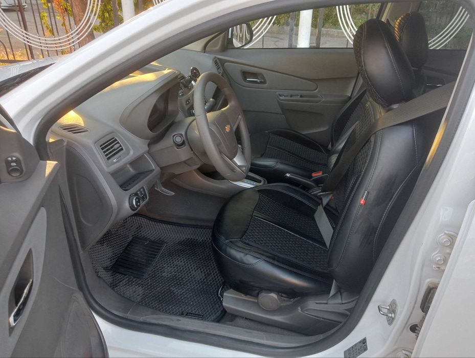 Chevrolet Cobalt 2024 г. (фулл позиция) метан есть