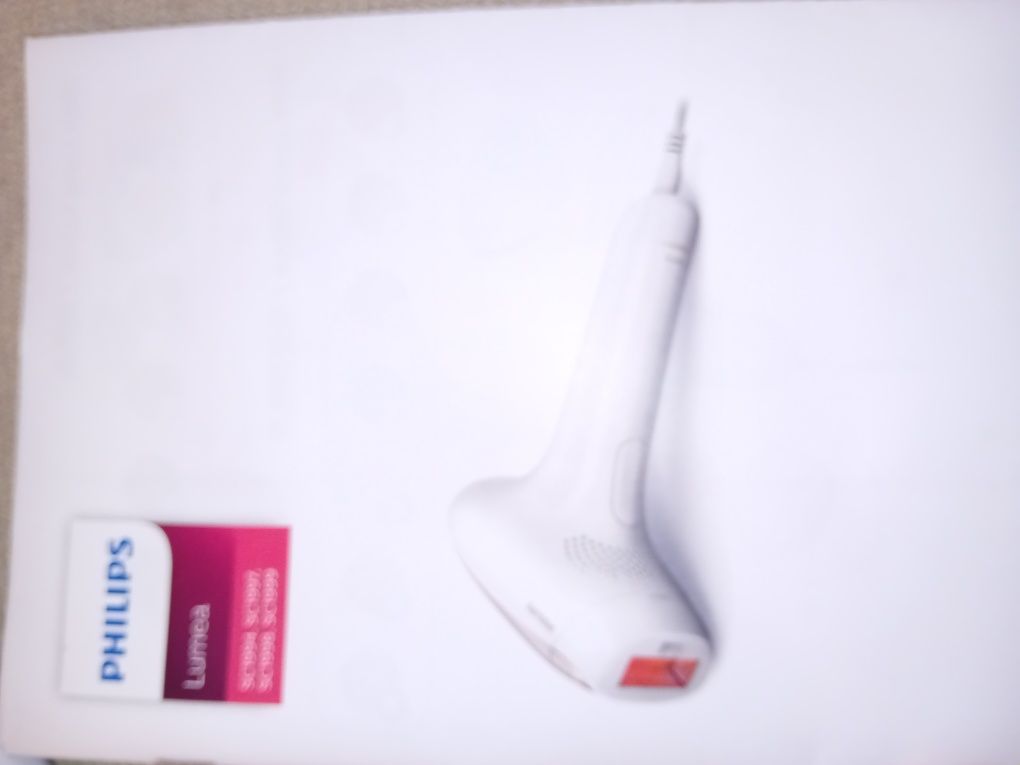 Фотоепилатор Philips lumea