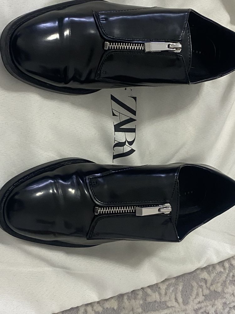 Pantofi Zara măsura 39
