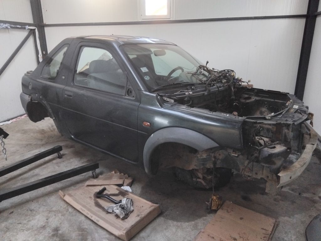 Dezmembrez Land Rover freelander 1 2.0D clasic 2.0d td4 1.8 B 2.5 B
