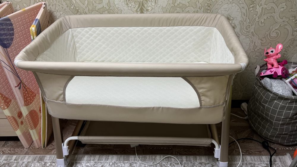Продам манеж-люльку (б/у, в отличном состоянии)