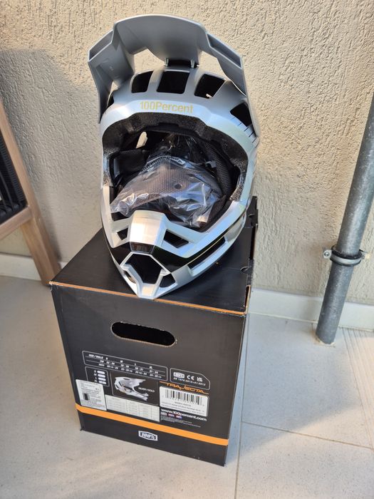 Cască bicicletă 100% XL Nou