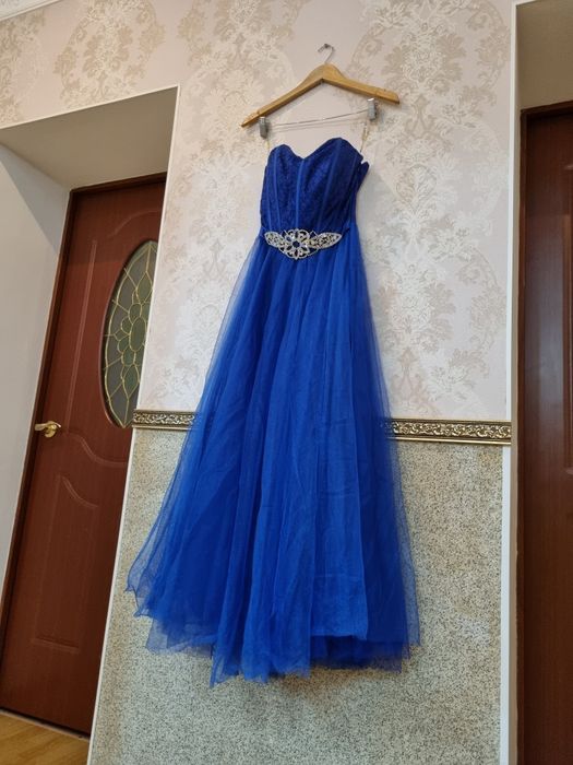 Продам вечернее платье