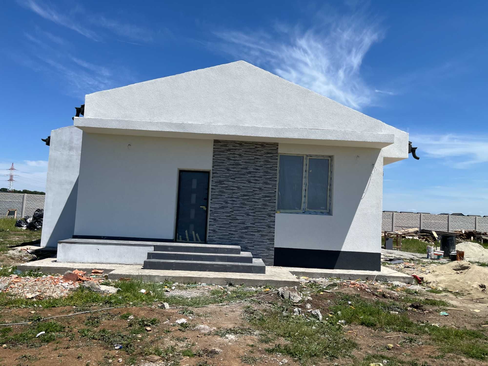 Casa noua la intrarea in Comuna Berceni-str Miorita
