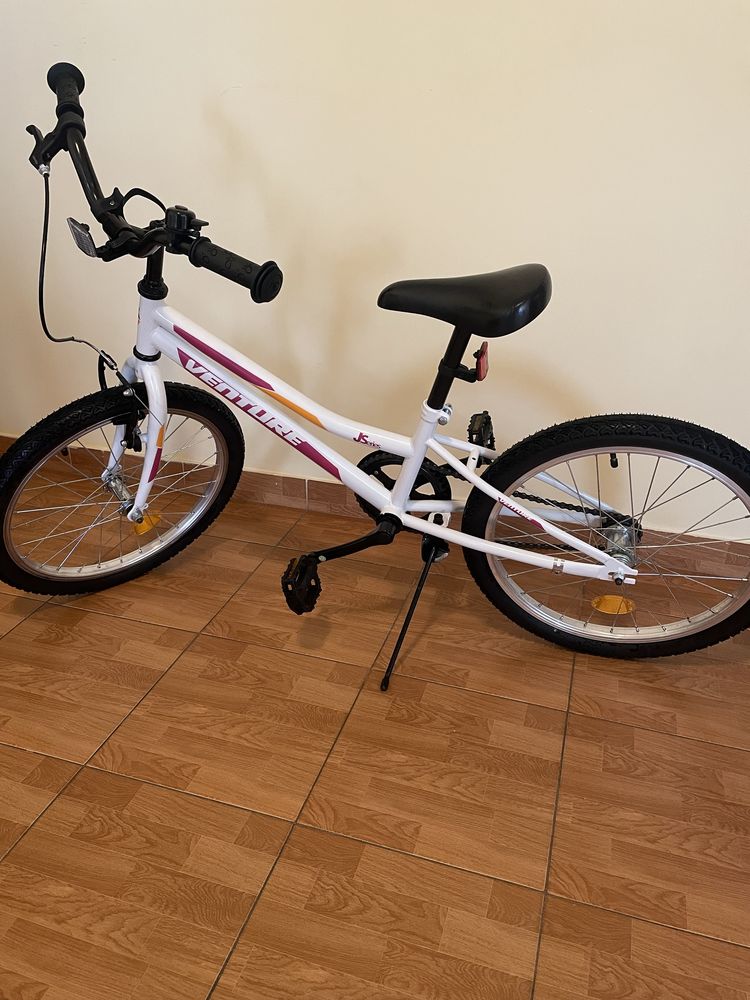 Bicicleta fetite DHS, roti 20” / 6-9 ani