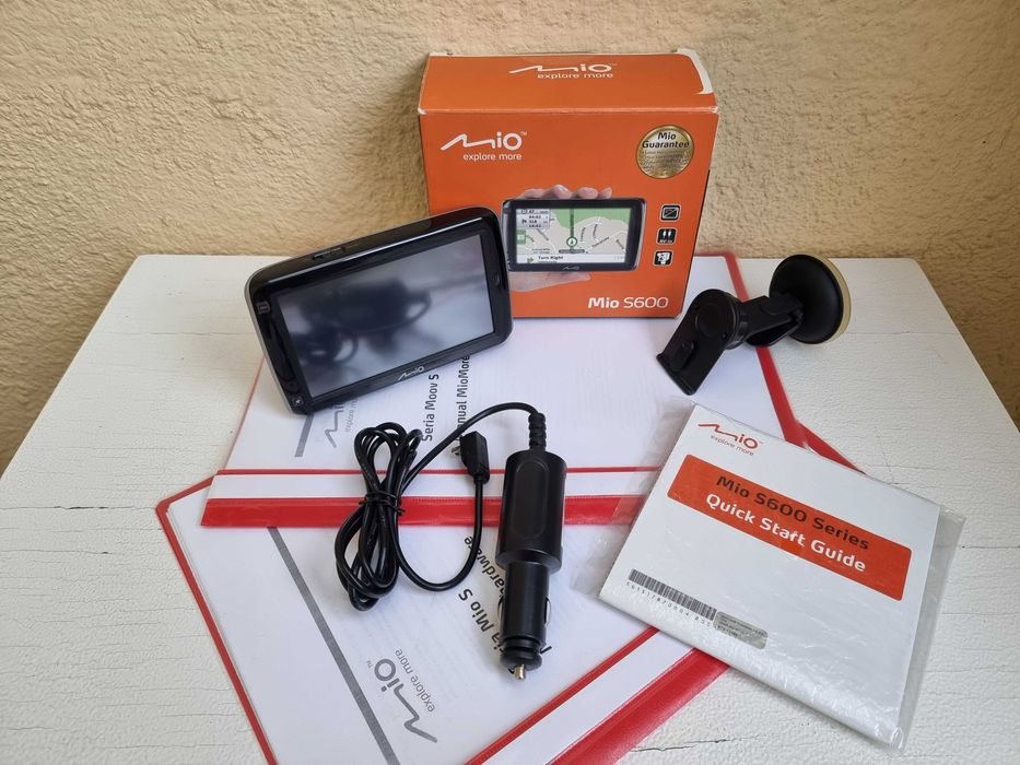Sistem de navigatie auto, GPS Mio Moov S600