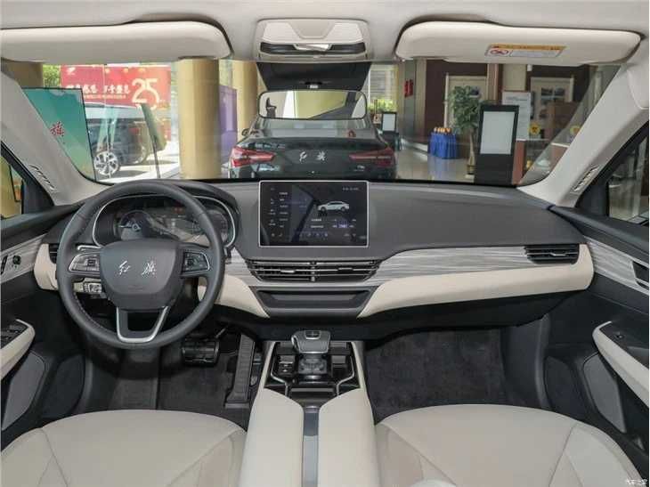 Hongqi E-QM5 2024 От 18.500$ в наличии 450km 500km1 день заберете авто