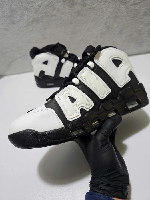 Adidasi Nike Air More Uptempo