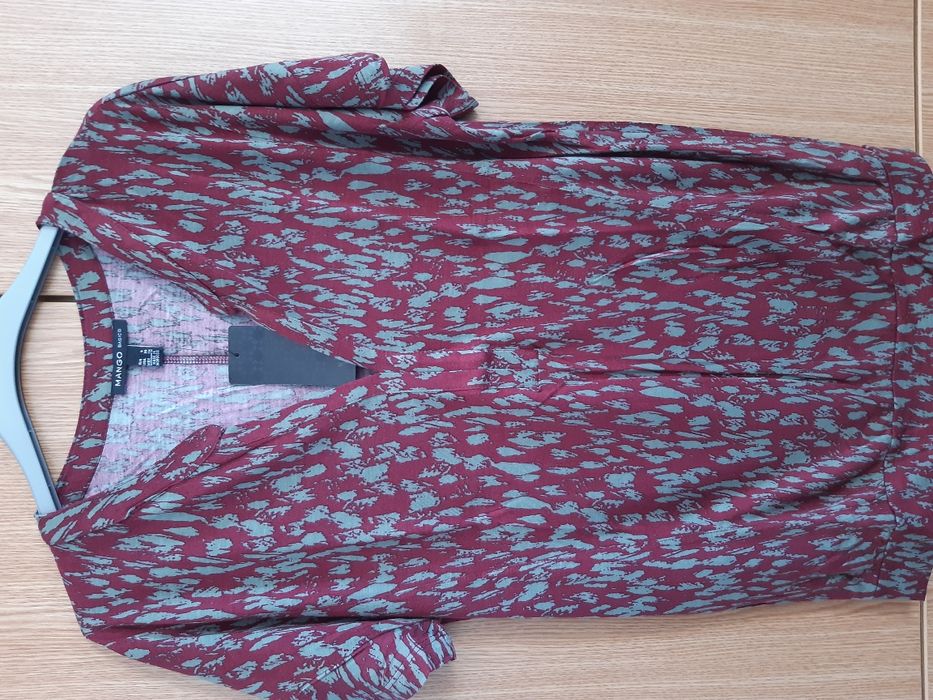 Maiou si bluze noi de la Mango