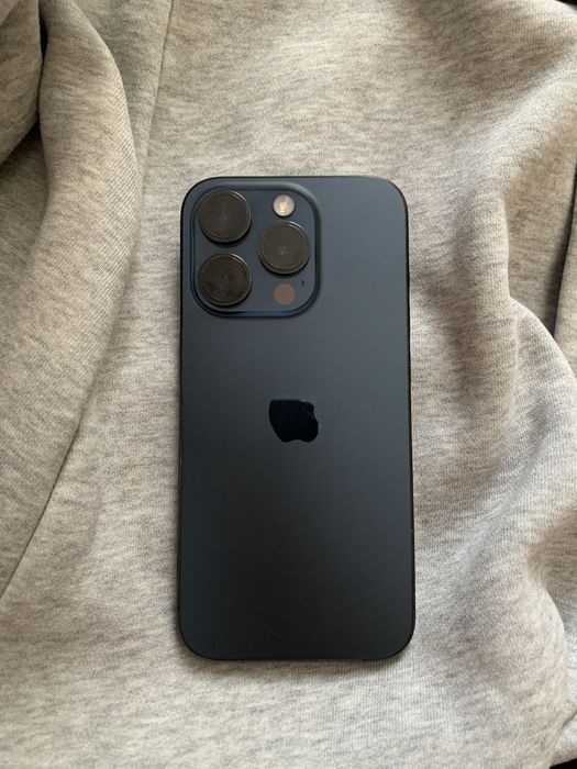 Apple iPhone 15 pro 256 gb 89%