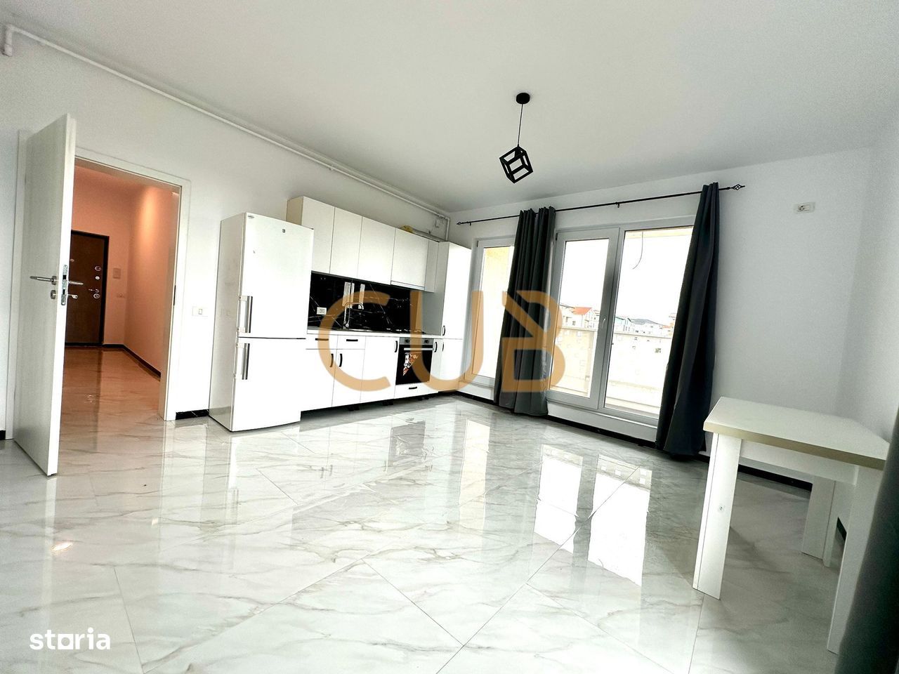 2cam mobilat+utilat | bloc nou,centrala, parcare,lift | Giroc - IQ