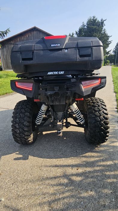 Atv ArcticCat 700cc /4x4/ servo/ full led