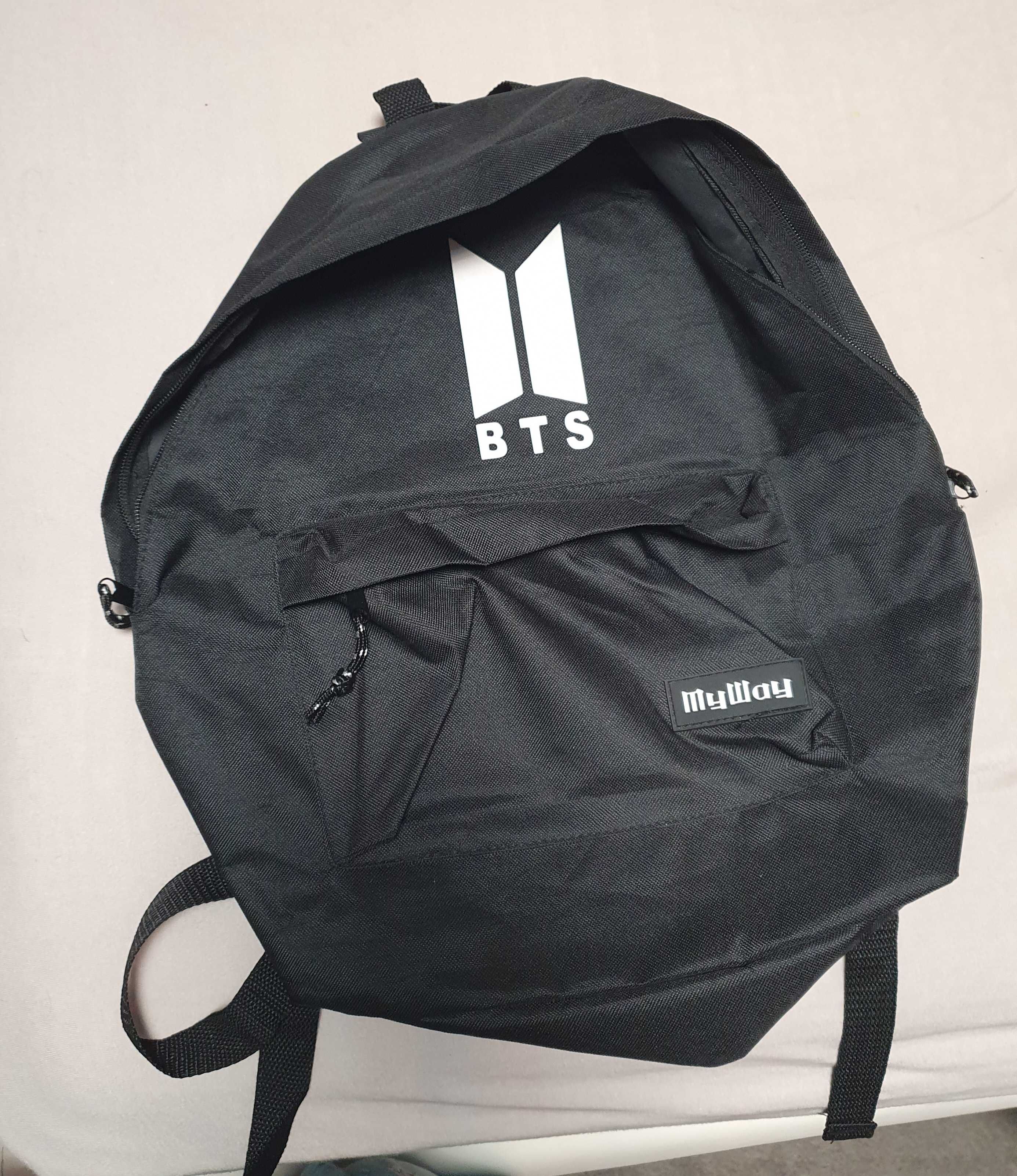 rucsac negru bts