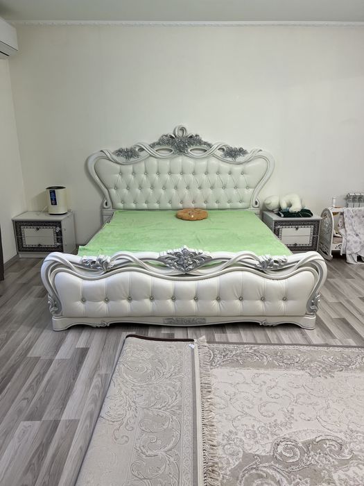 Кровать в хорошем состоянии