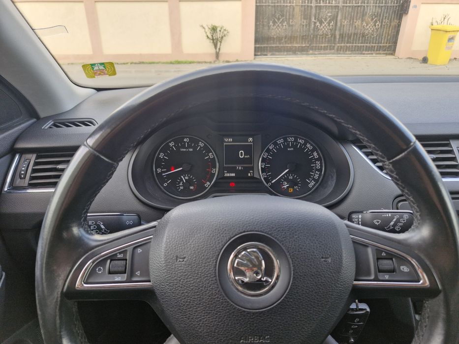 Skoda Octavia Facelift 1.4 benz 140 cp