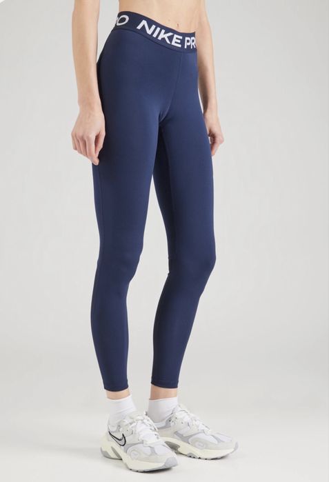 Спортен клин Nike