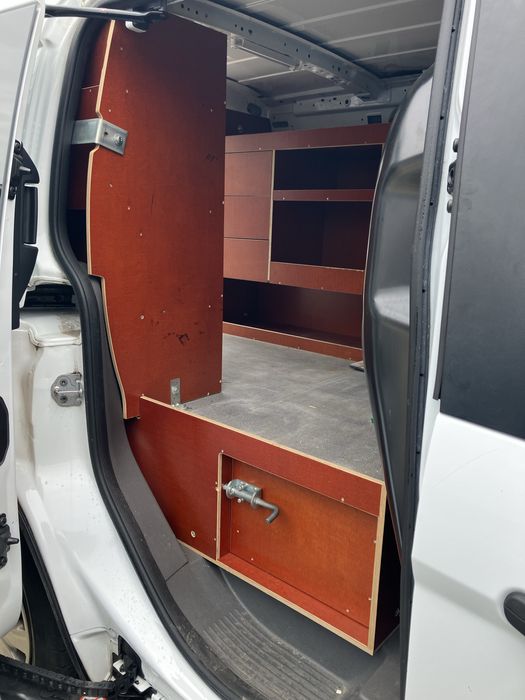 Rafturi Ford Transit Conect