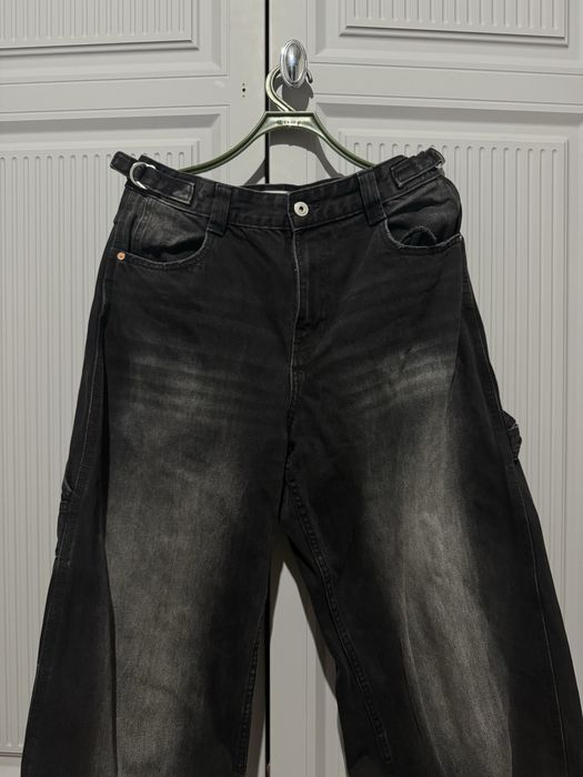 Продам те самые baggy balloon джинсы Bershka. Размер 40