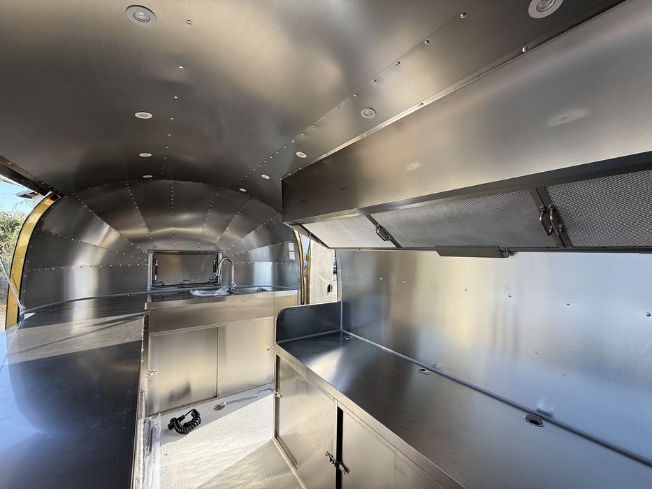 Food Truck / Rulota FastFood , Rulota comerciala , Rulota de mancare