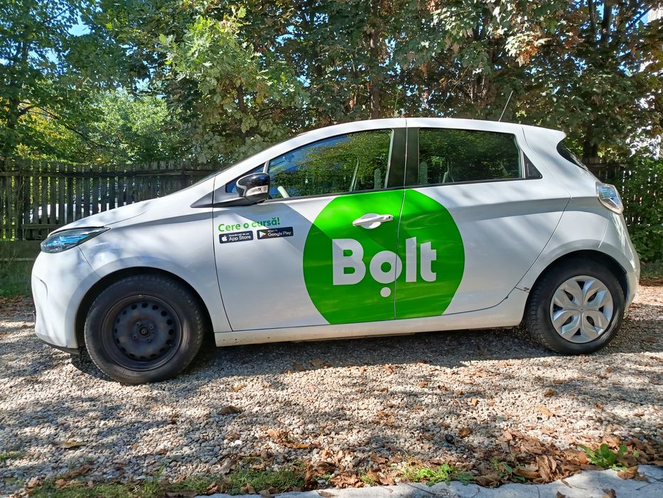 Inchiriez Renault Zoe pentru Food delivery